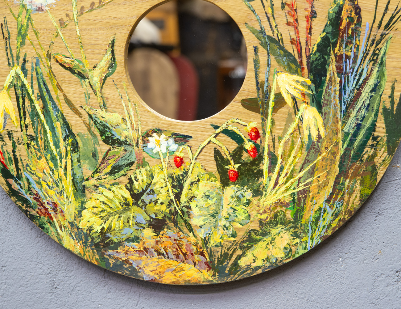 Зеркало с росписью