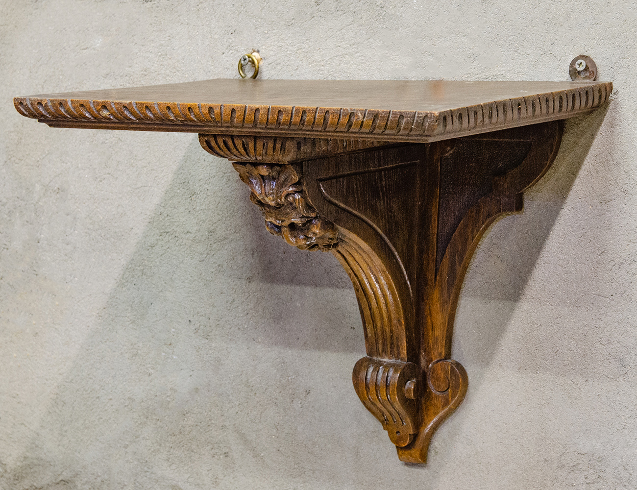 Антикварная навесная консоль / полка