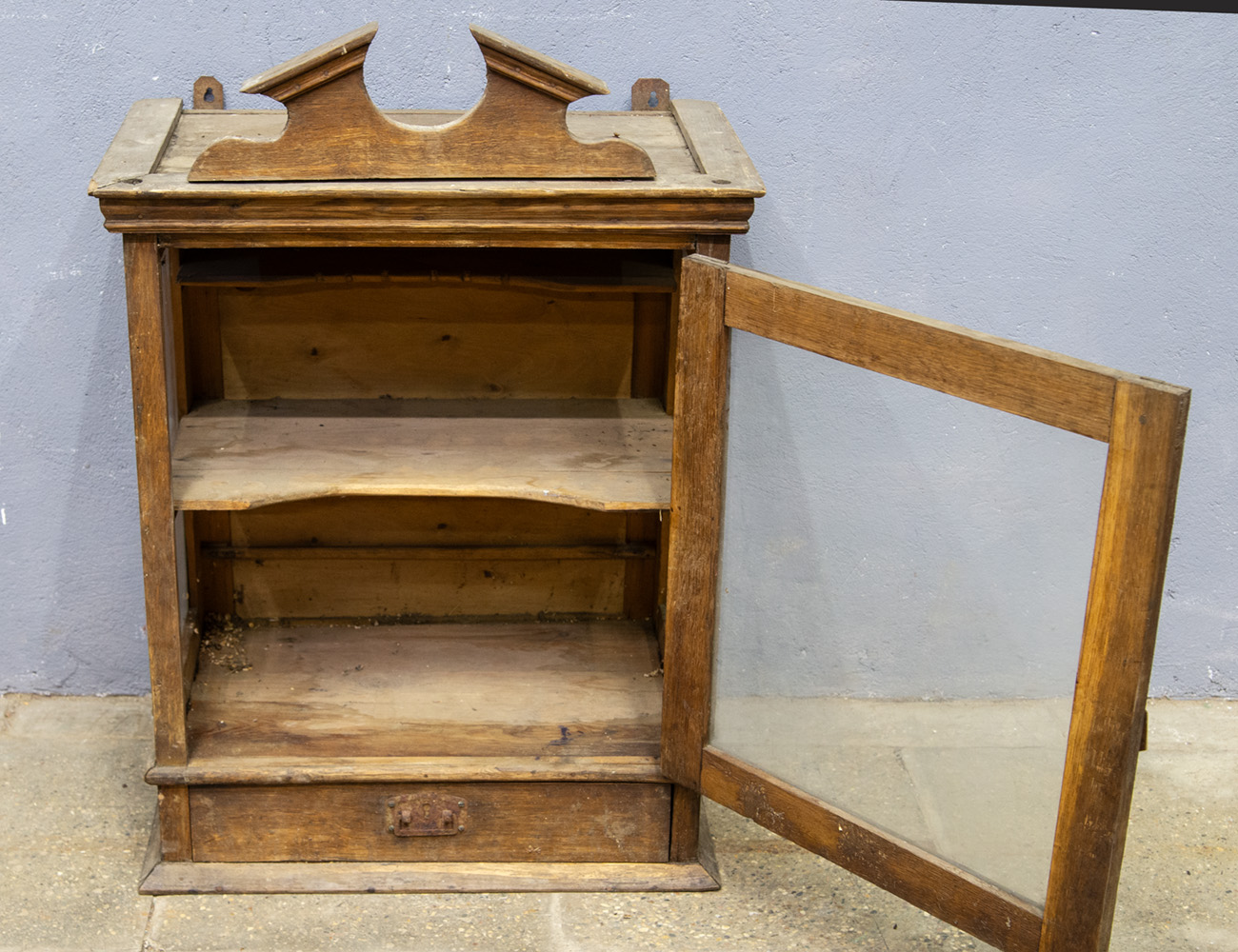 Верх от старинной горки