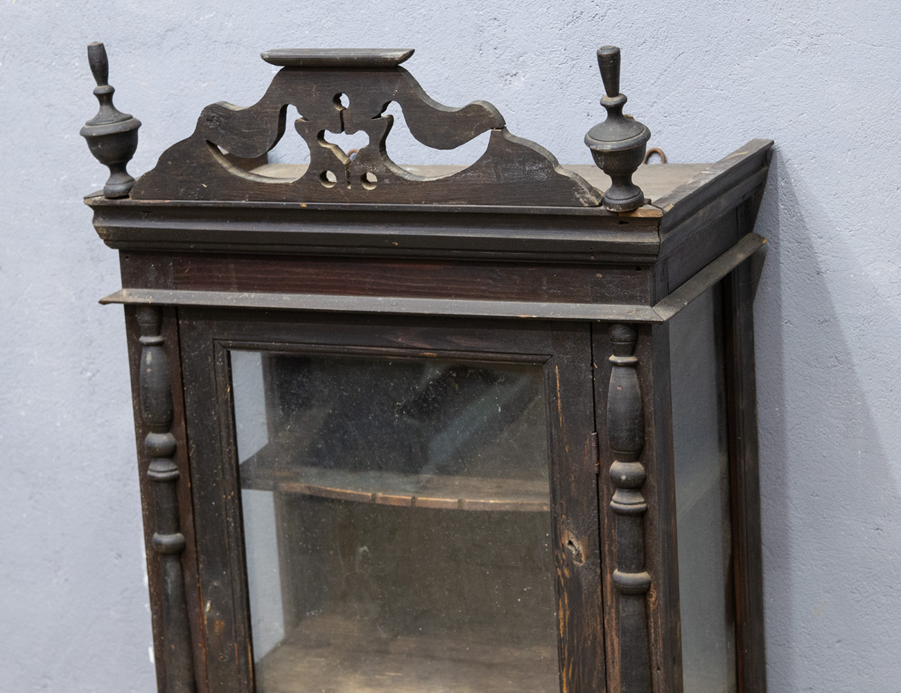 Верх от старинной горки