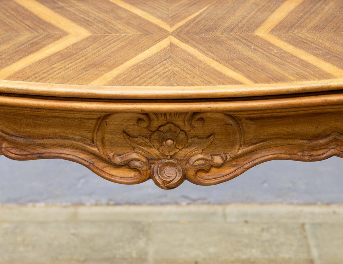 Антикварный ореховый ломберный стол, рококо