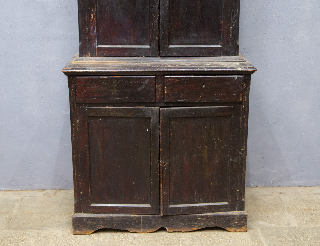 Старинный деревенский буфет