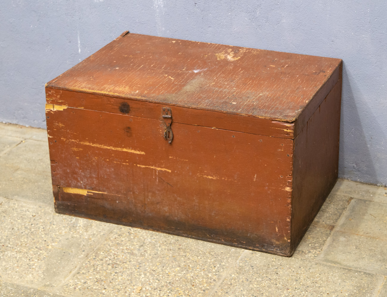 Старинный сундук