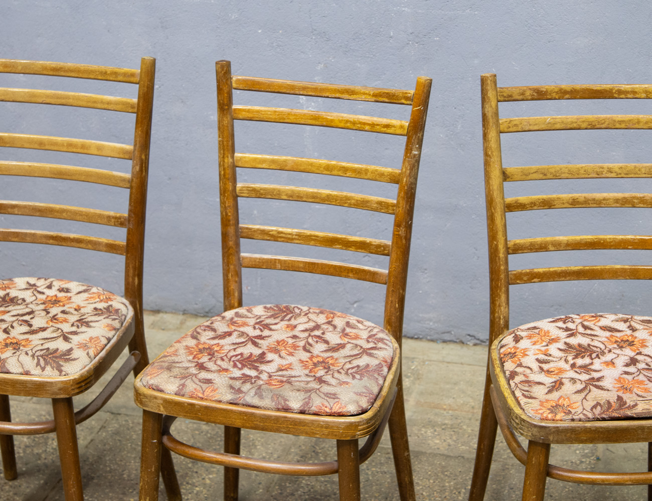 Винтажные стулья Tatra, тип 25362