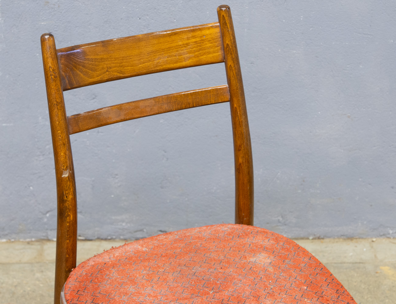 Винтажный стул, Лигна