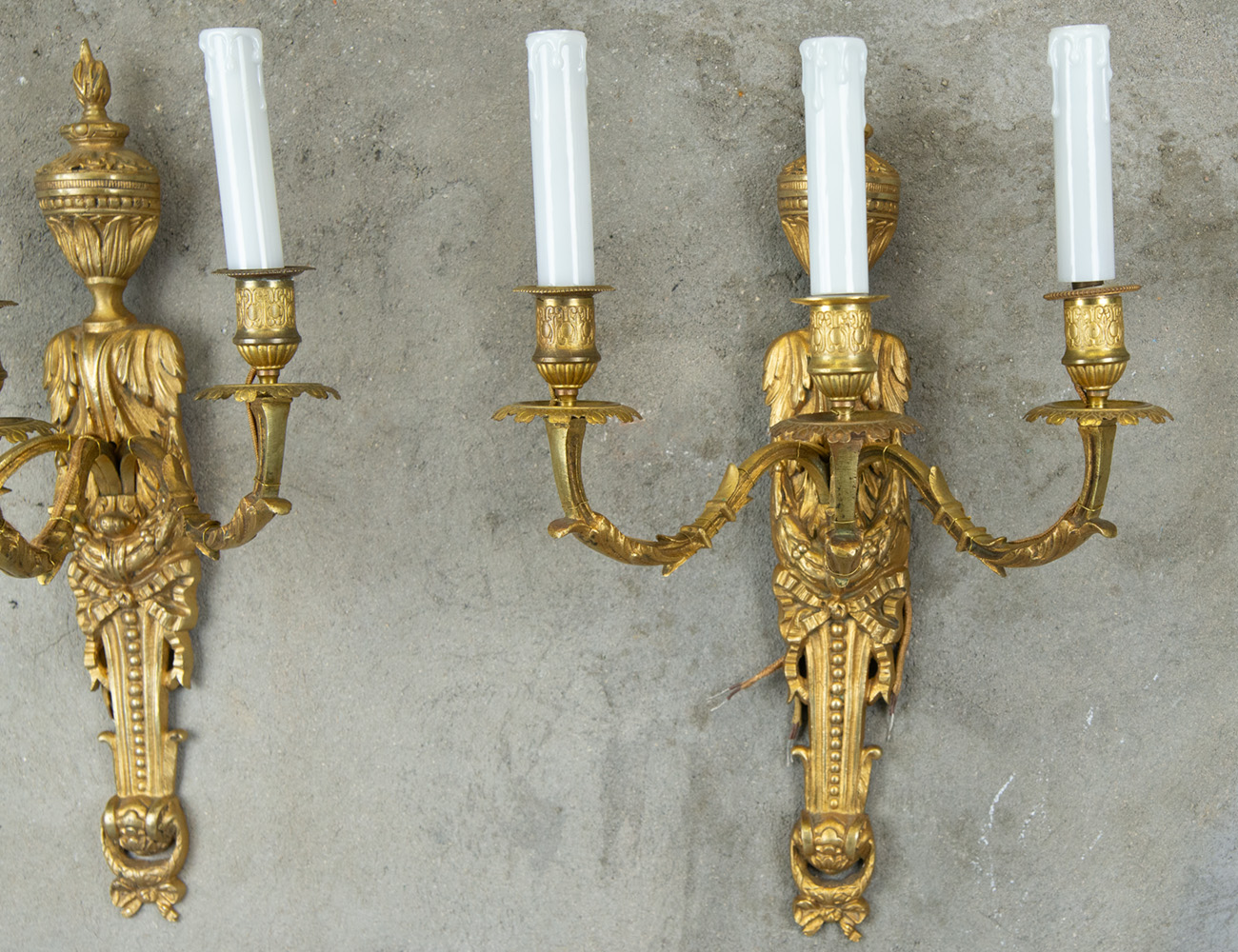 Пара старинных бра в стиле классицизм