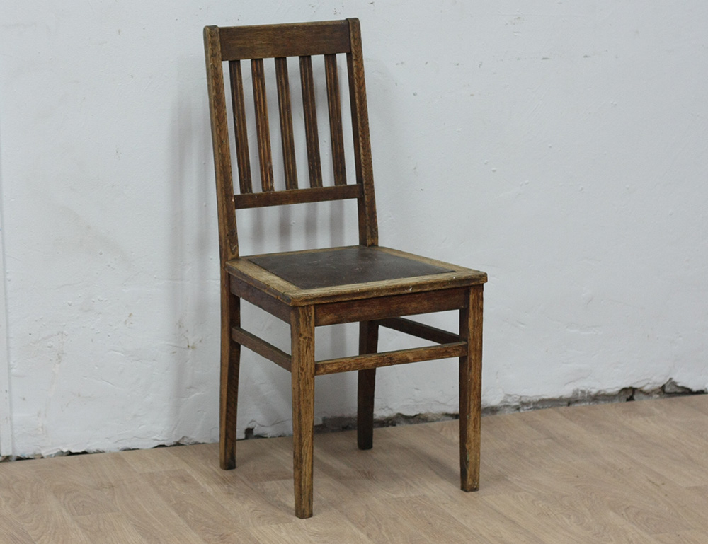 Стул дубовый. Старинный дубовый стул. Старинный стул из дуба. Стулья из дуба СССР. Стул из дуба купить