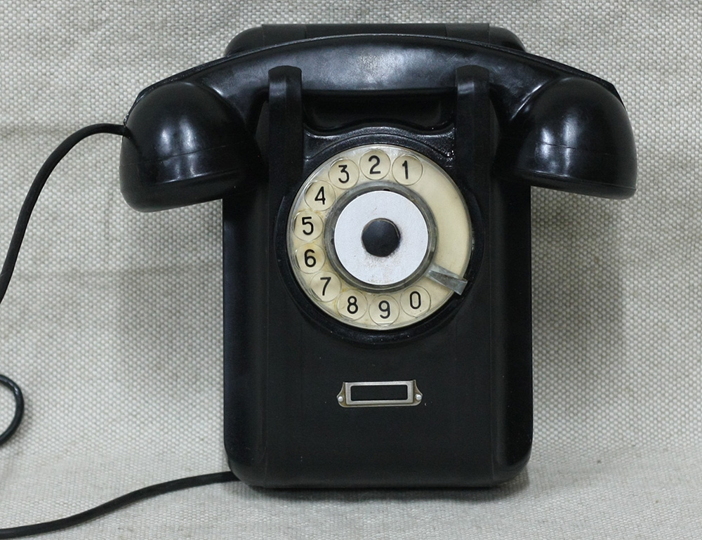 Купить советский телефон. ТХ-214 телефонный аппарат. Телефонный аппарат TEXET TX-225 старый. Телефонный аппарат СССР вид спереди. Настенный телефонный аппарат ретро.