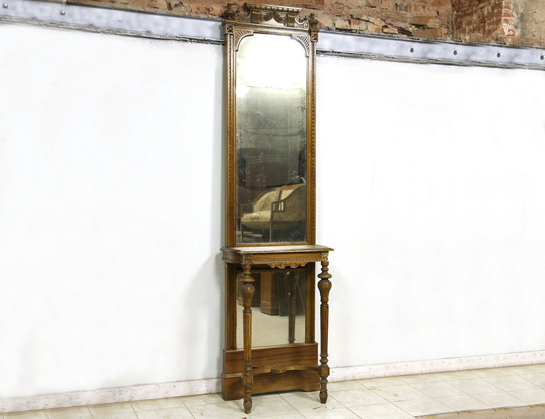 Простеночное зеркало 19 века