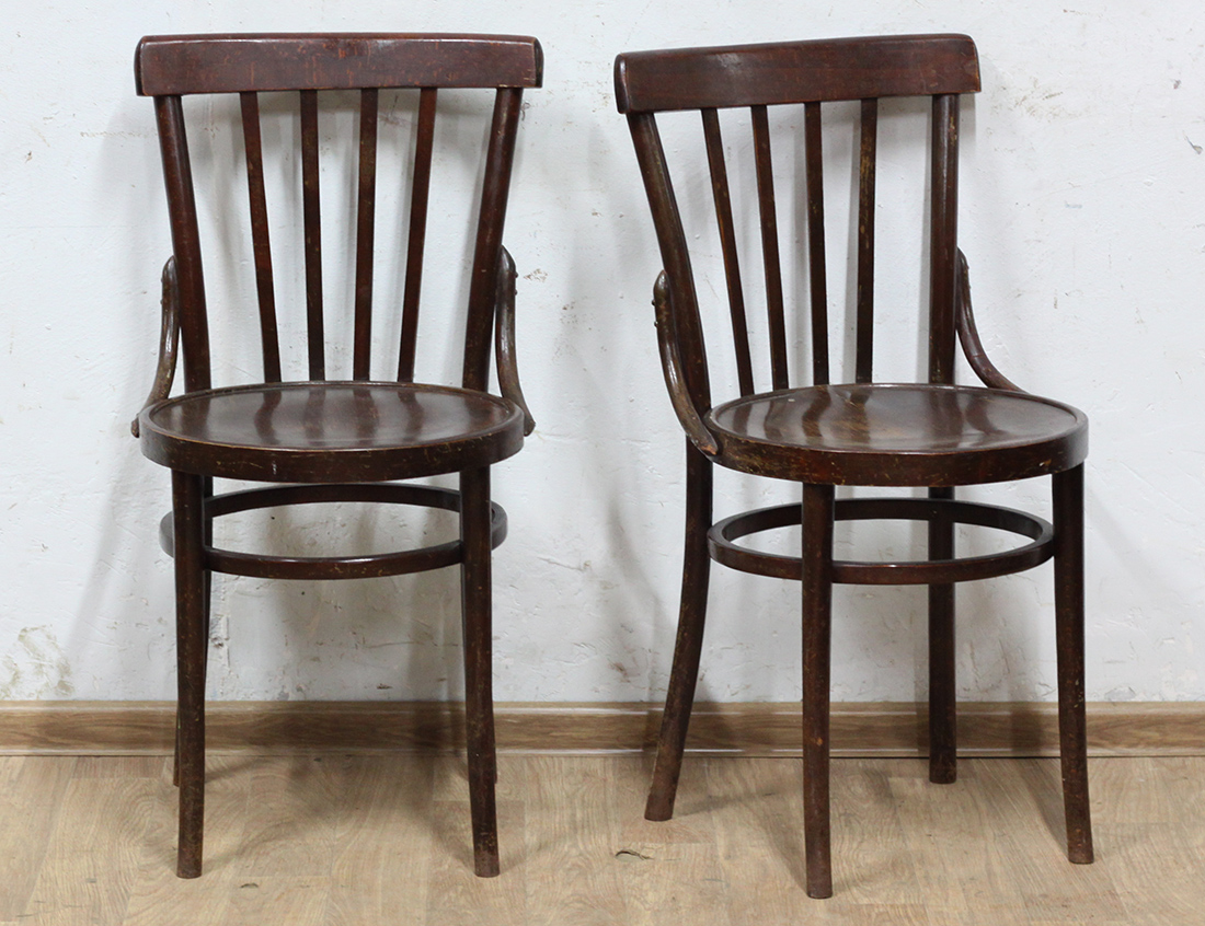 Старинные стулья и столы. Старинный артикул сту. Старинные стулья Санкт=Петербург. Продам старые стулья.