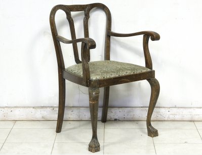 Старинное немецкое кресло