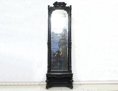Антикварное простеночное зеркало 19 века