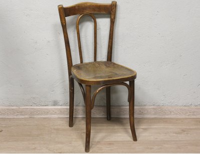Старинный стул 