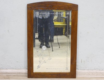 Старинное дубовое зеркало 
