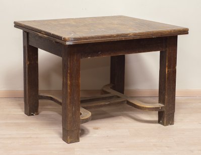 Старинный раздвижной обеденный стол