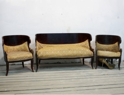 Гарнитур диван и два кресла