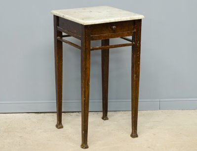 Старинный консольный стол с мраморной столешницей 