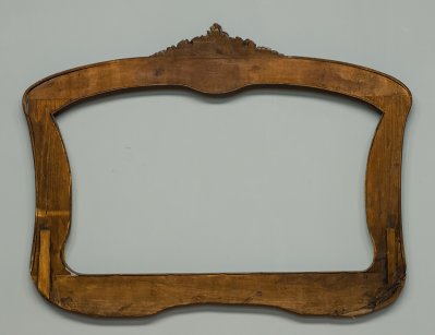 Старинная настенная рама для зеркала