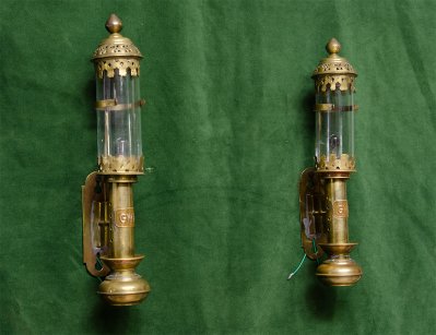 Пара старинных масляных светильника, Англия
