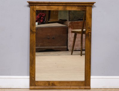 Старинное зеркало (после реставрации)