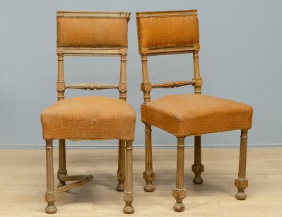Антикварные стулья