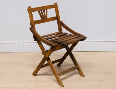 Винтажный детский складной стул