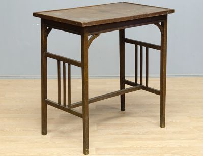 Старинный подносный столик