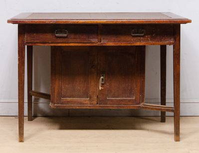 Антикварный дубовый письменный стол