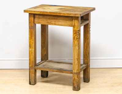 Старинный дубовый самоварный стол