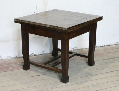 Старинный раздвижной стол