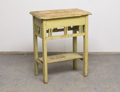 Старинный самоварный стол