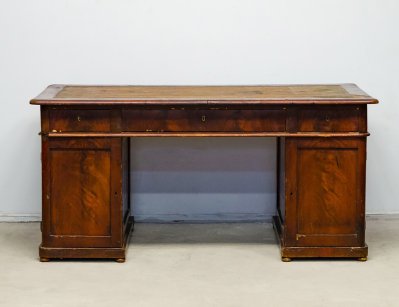 Антикварный ореховый письменный стол
