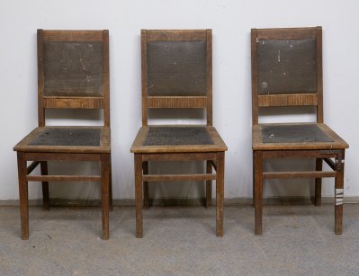 Старинный дубовые стулья