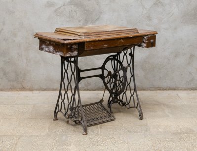 Чугунная станина ПГМЗ