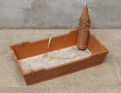 Старинная деревенская подвесная люлька