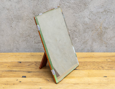 Старинное настольное зеркало с фацетом