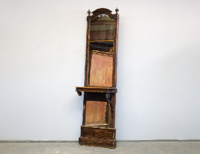 Антикварное простеночное зеркало