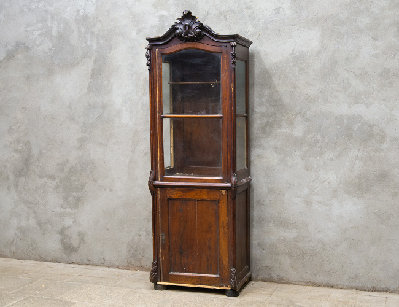 Антикварная ореховая витрина 19 века
