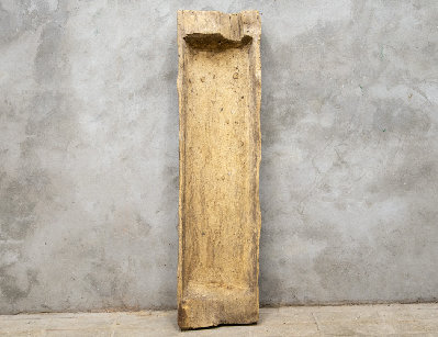 Большое старинное корыто