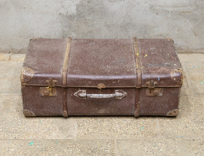 Старинный чемодан
