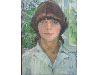 Портрет на фоне сирени