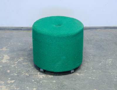 Винтажный пуфик