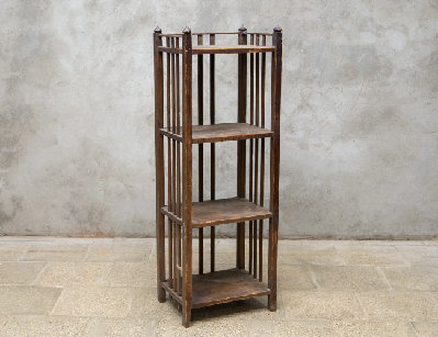 Старинная этажерка