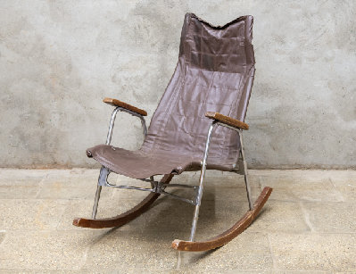 Винтажное раскладное кресло-качалка