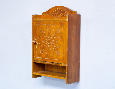 Старинная аптечка