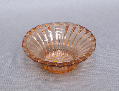 Винтажная ваза для подачи варенья