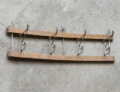 Винтажная вешалка