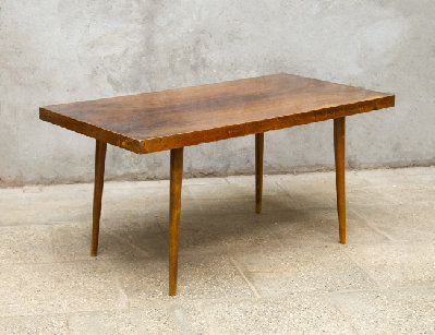 Винтажный журнальный стол