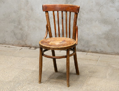 Старинный стул