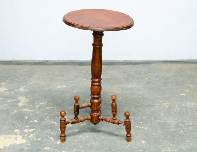 Старинный столик геридон